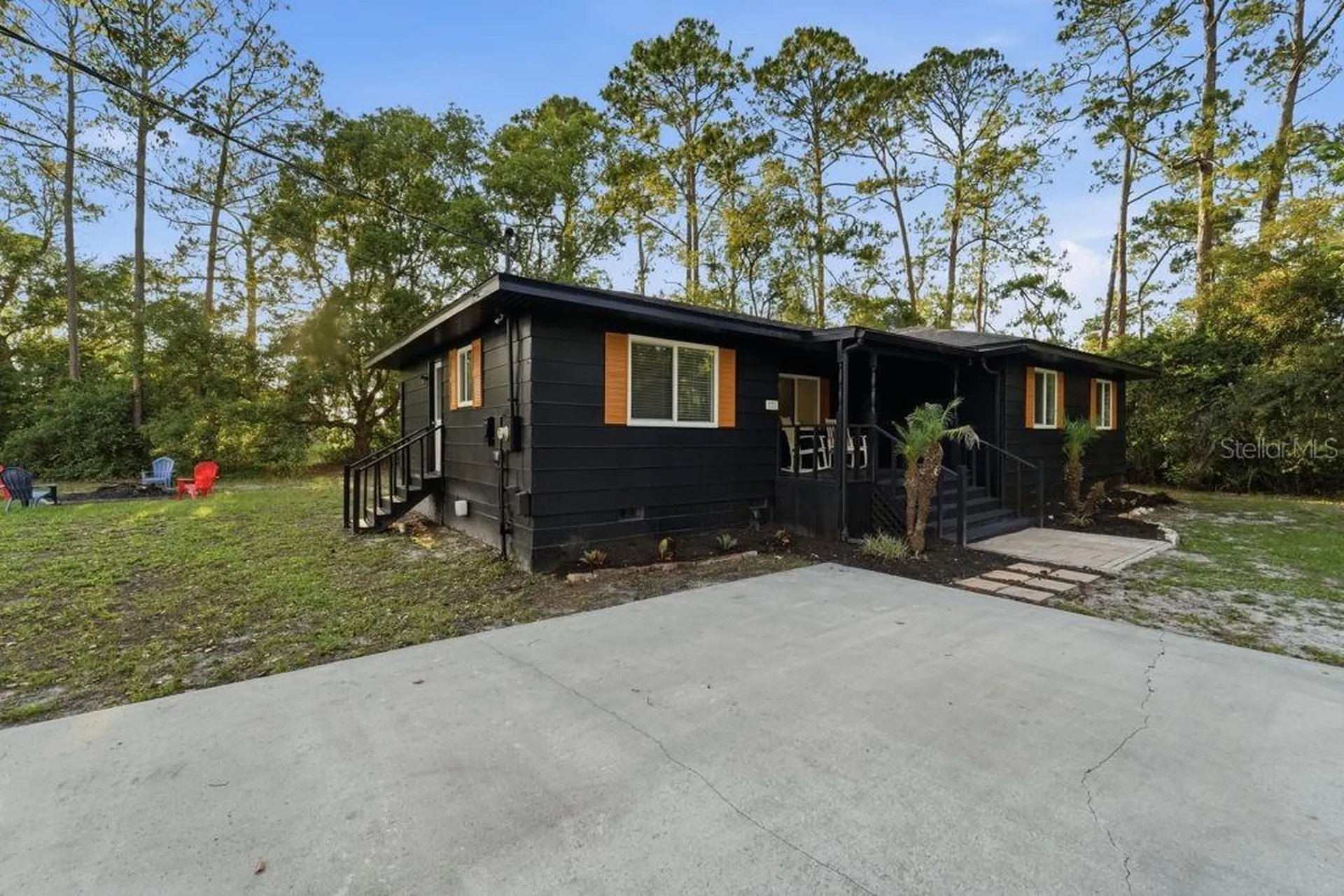 332 Shadydale Court Deltona FL 32738
