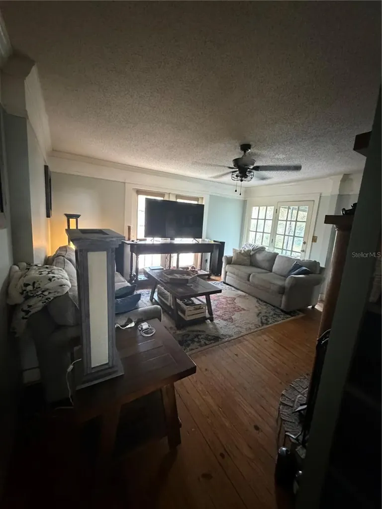 616 Chastain Road Seffner FL 33584