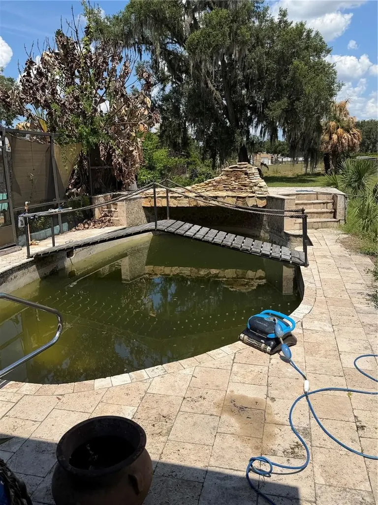 616 Chastain Road Seffner FL 33584