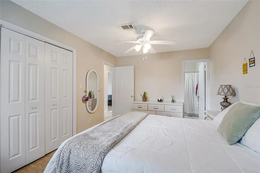 4831 Skeena Street Orlando FL 32819