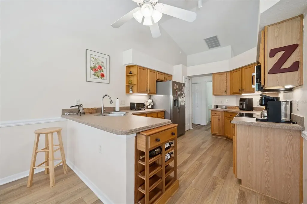 5000 Sawgrass Lake Circle Leesburg FL 34748