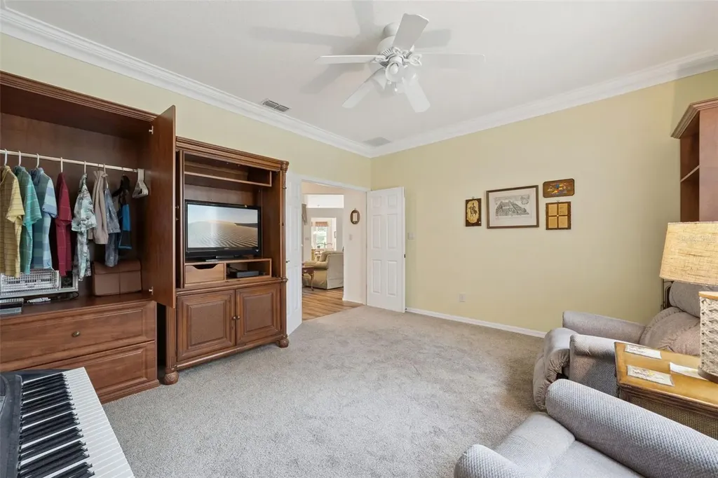 5000 Sawgrass Lake Circle Leesburg FL 34748