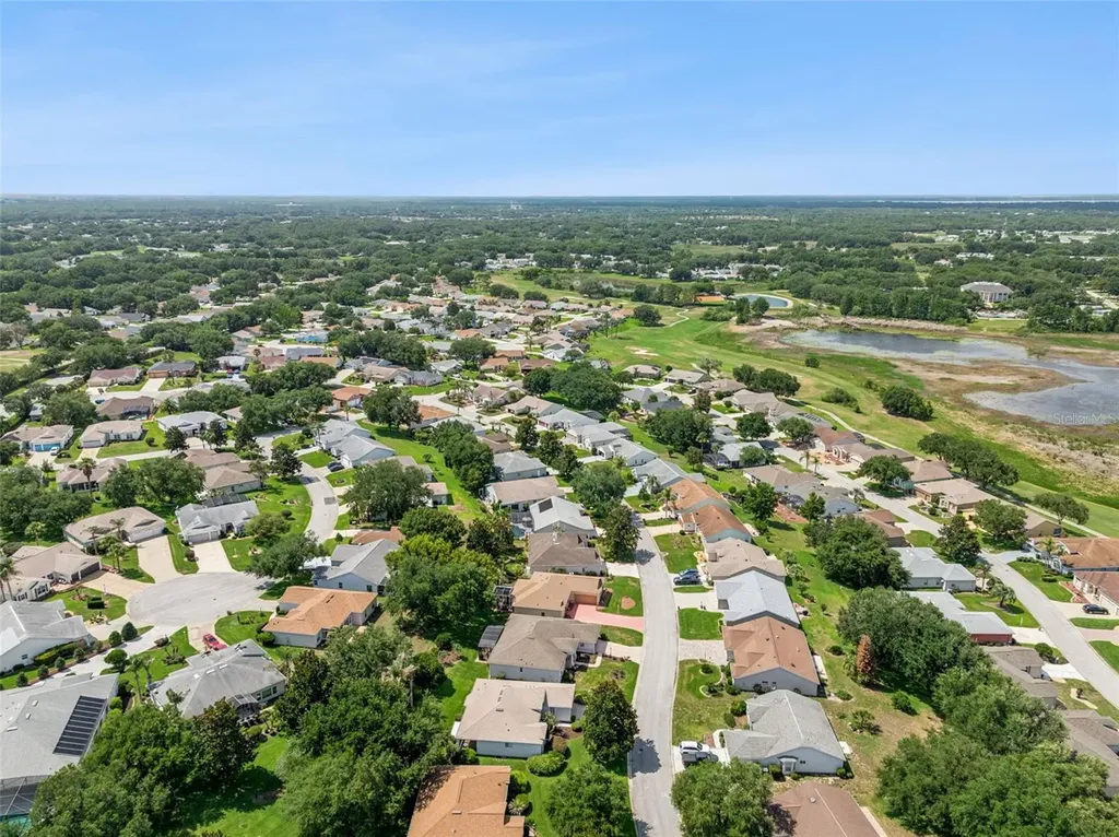 5000 Sawgrass Lake Circle Leesburg FL 34748