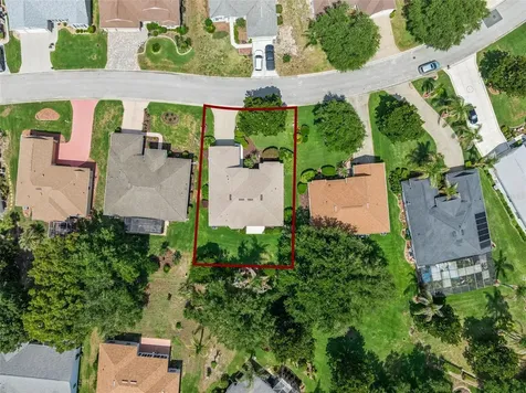 5000 Sawgrass Lake Circle Leesburg FL 34748