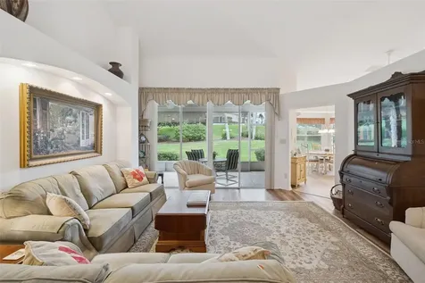 5000 Sawgrass Lake Circle Leesburg FL 34748