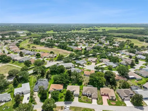 5000 Sawgrass Lake Circle Leesburg FL 34748