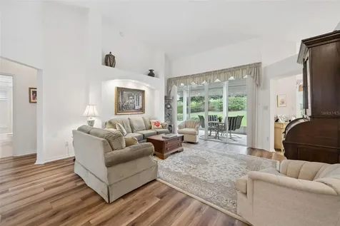 5000 Sawgrass Lake Circle Leesburg FL 34748