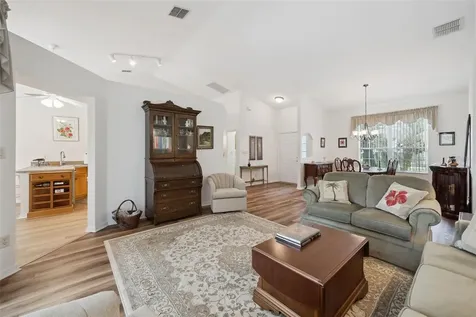 5000 Sawgrass Lake Circle Leesburg FL 34748