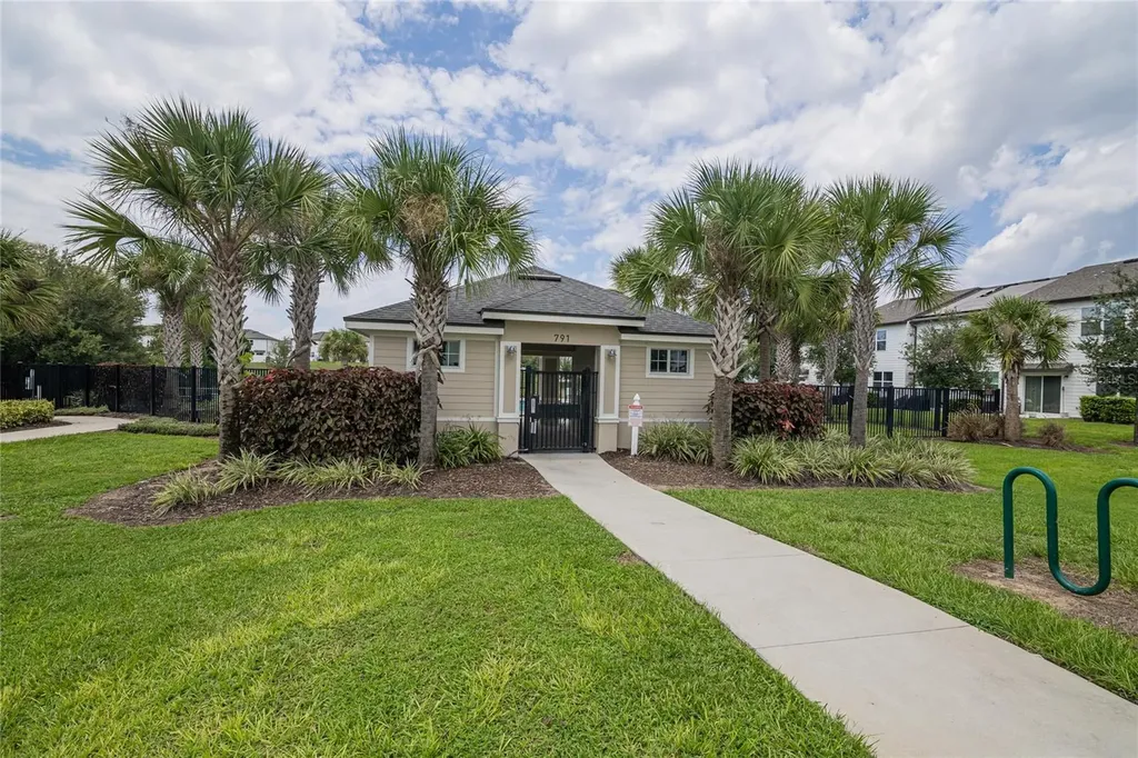 529 Madison Drive Davenport FL 33837