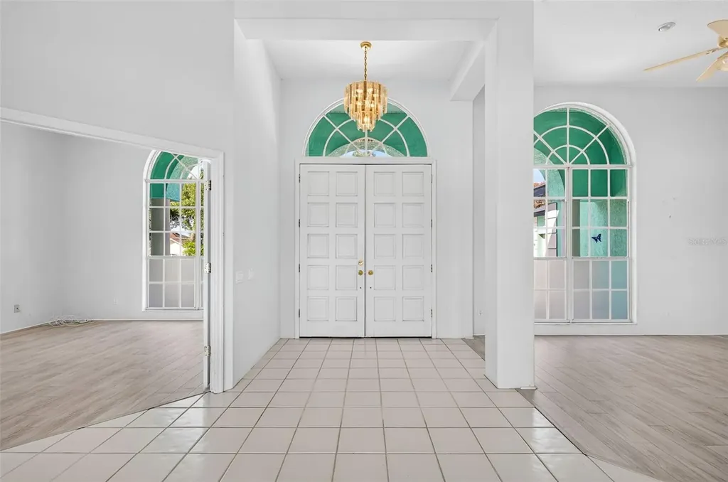 8911 Riverlachen Way Riverview FL 33578