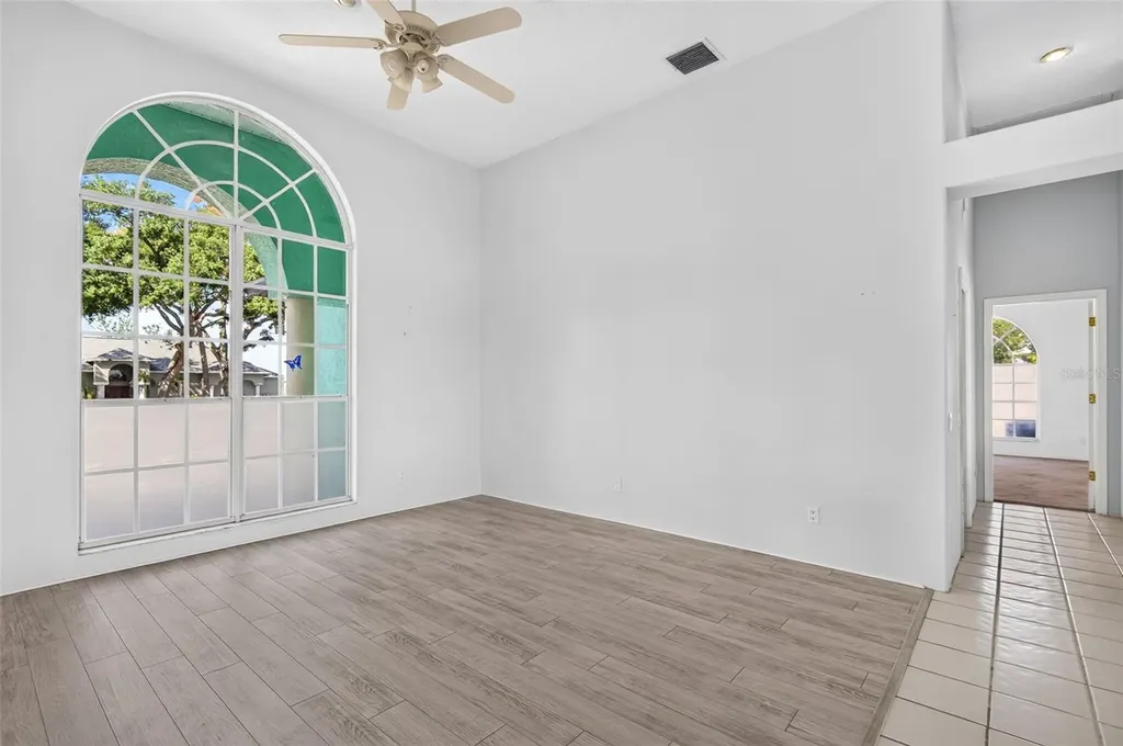 8911 Riverlachen Way Riverview FL 33578