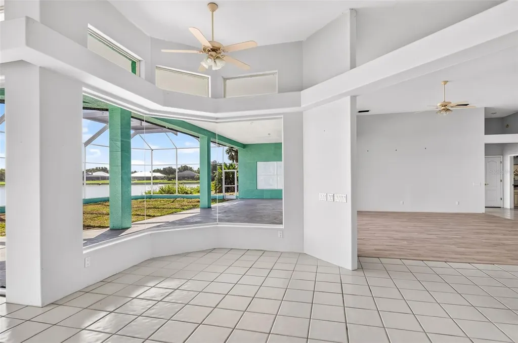 8911 Riverlachen Way Riverview FL 33578