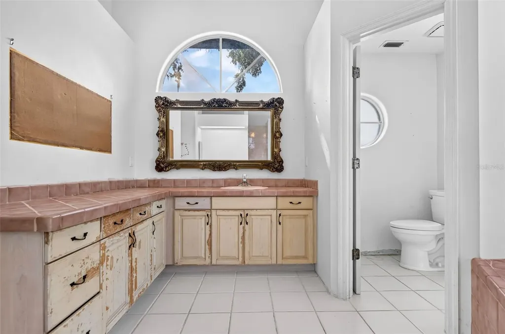 8911 Riverlachen Way Riverview FL 33578