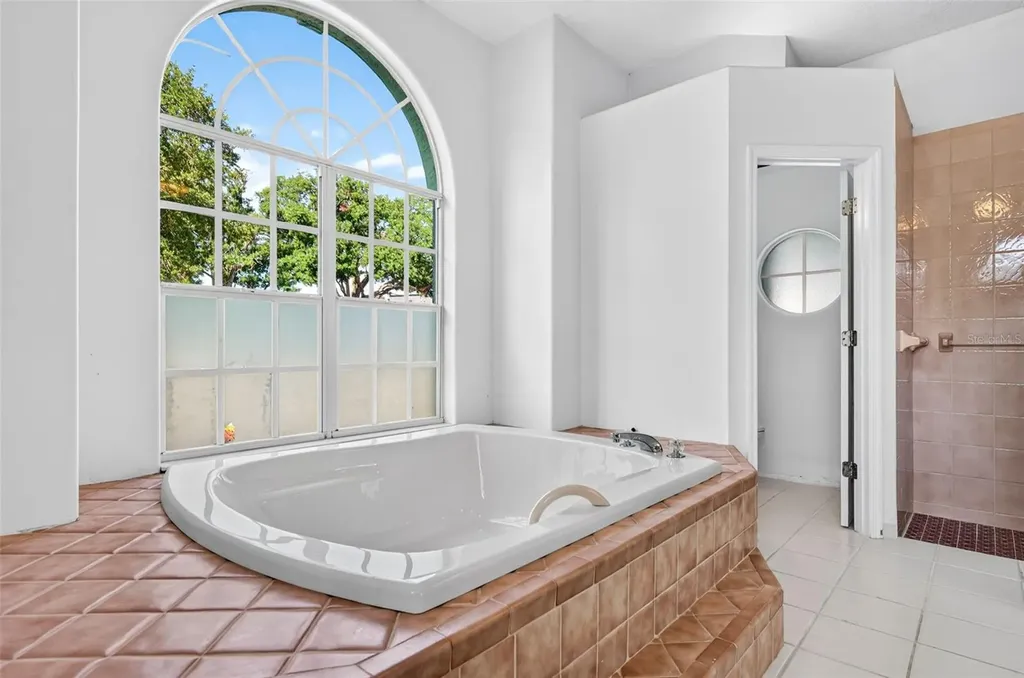 8911 Riverlachen Way Riverview FL 33578