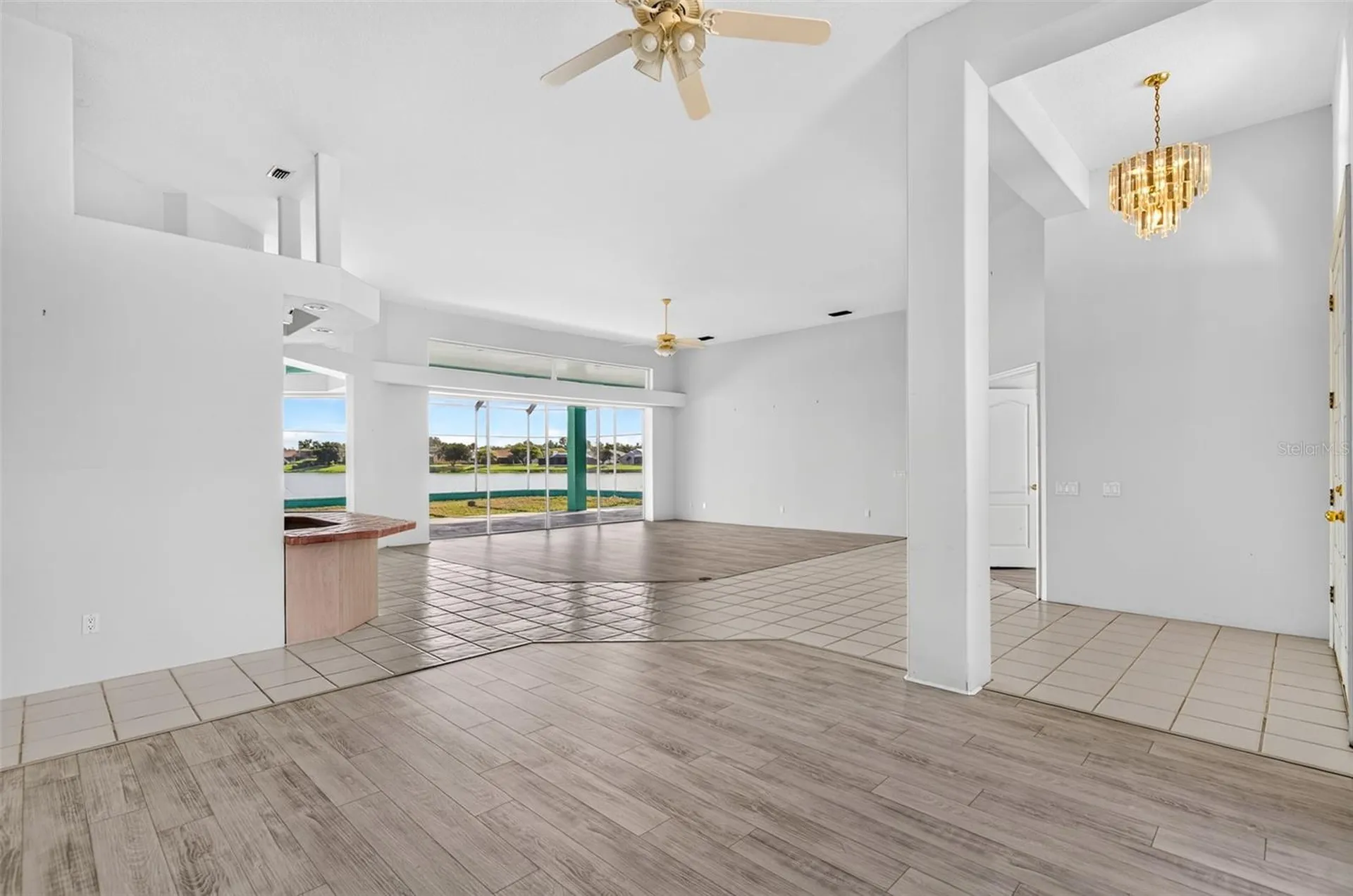 8911 Riverlachen Way Riverview FL 33578