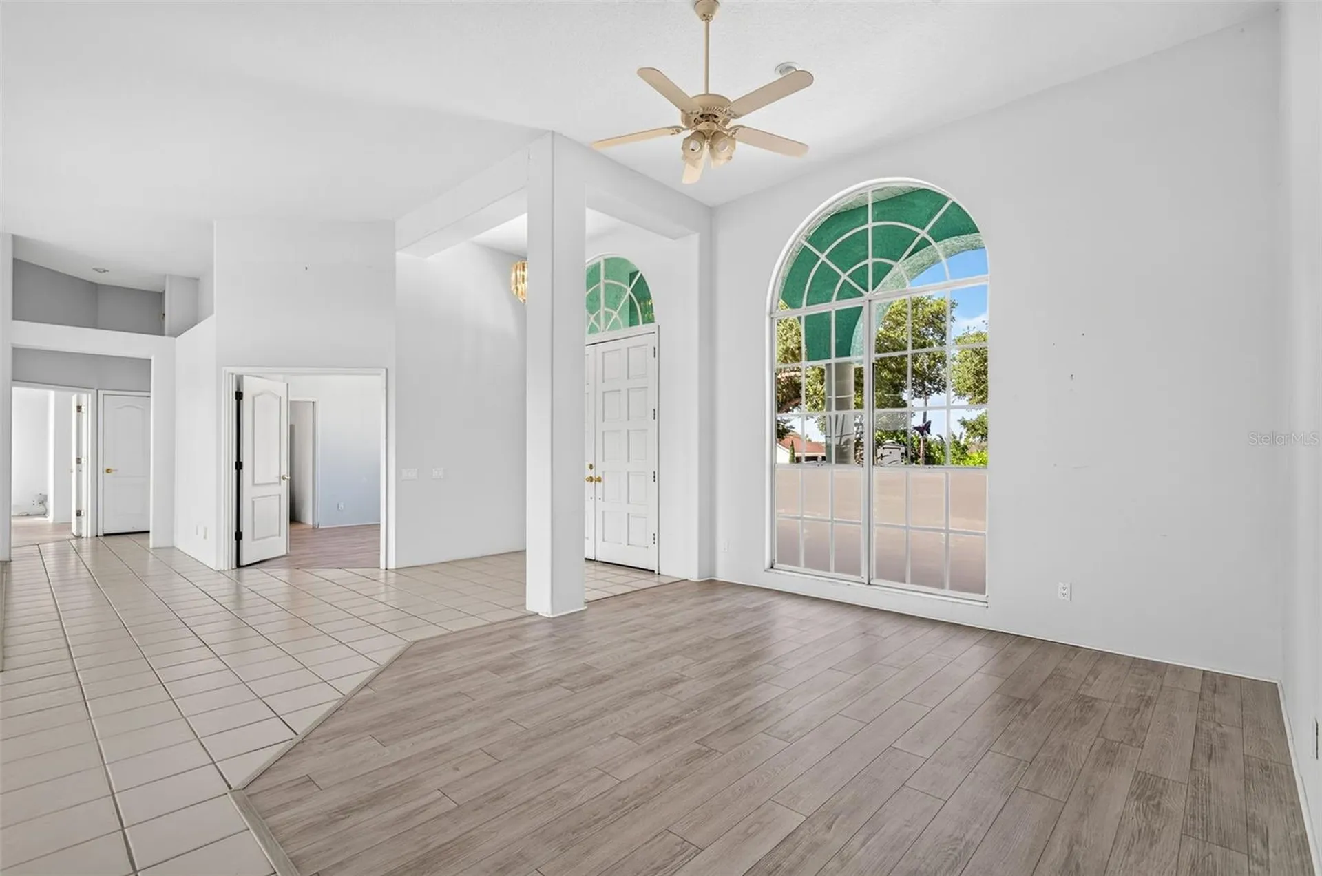 8911 Riverlachen Way Riverview FL 33578