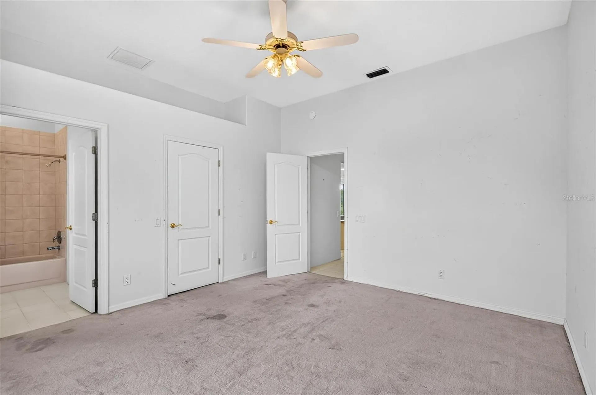 8911 Riverlachen Way Riverview FL 33578