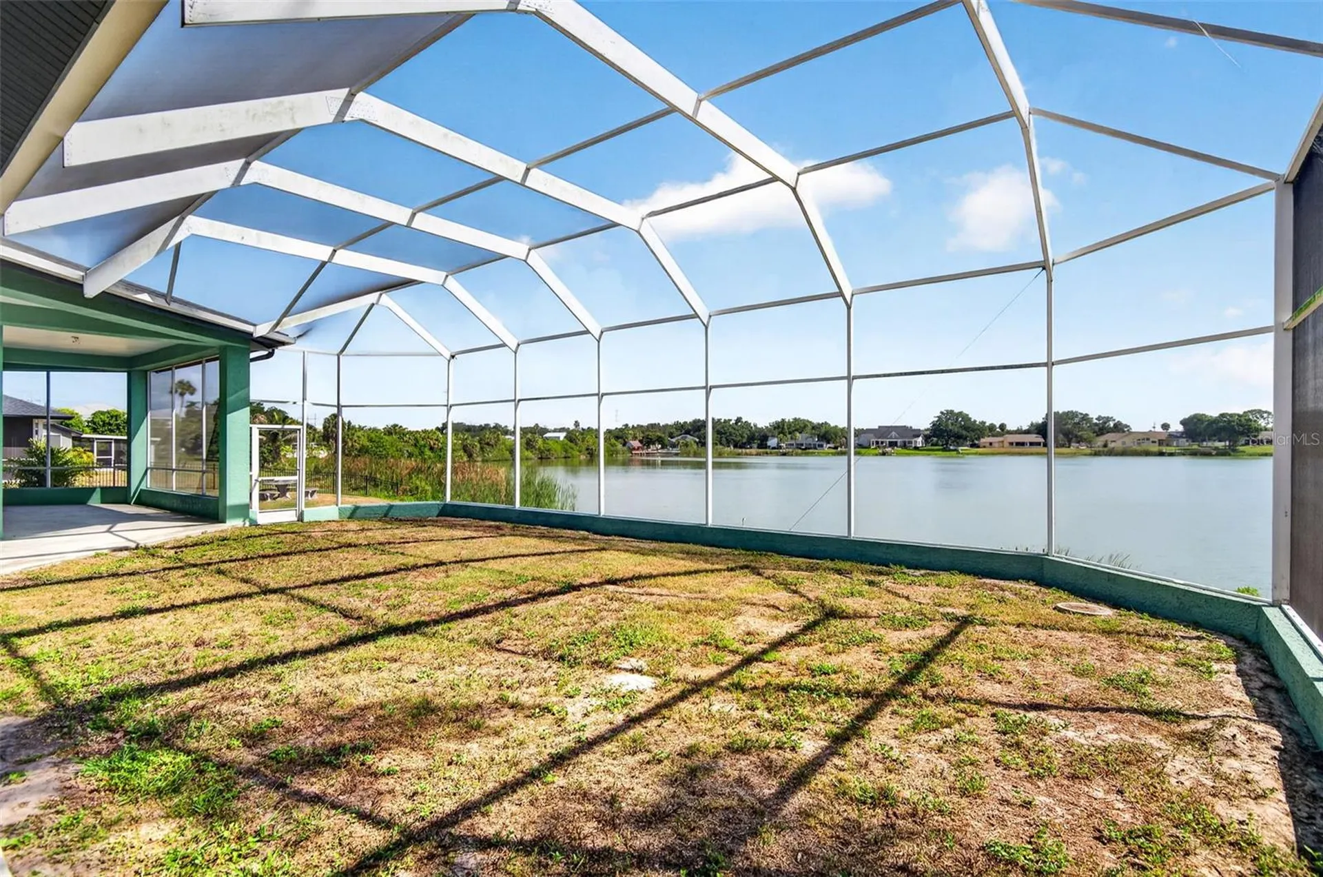 8911 Riverlachen Way Riverview FL 33578
