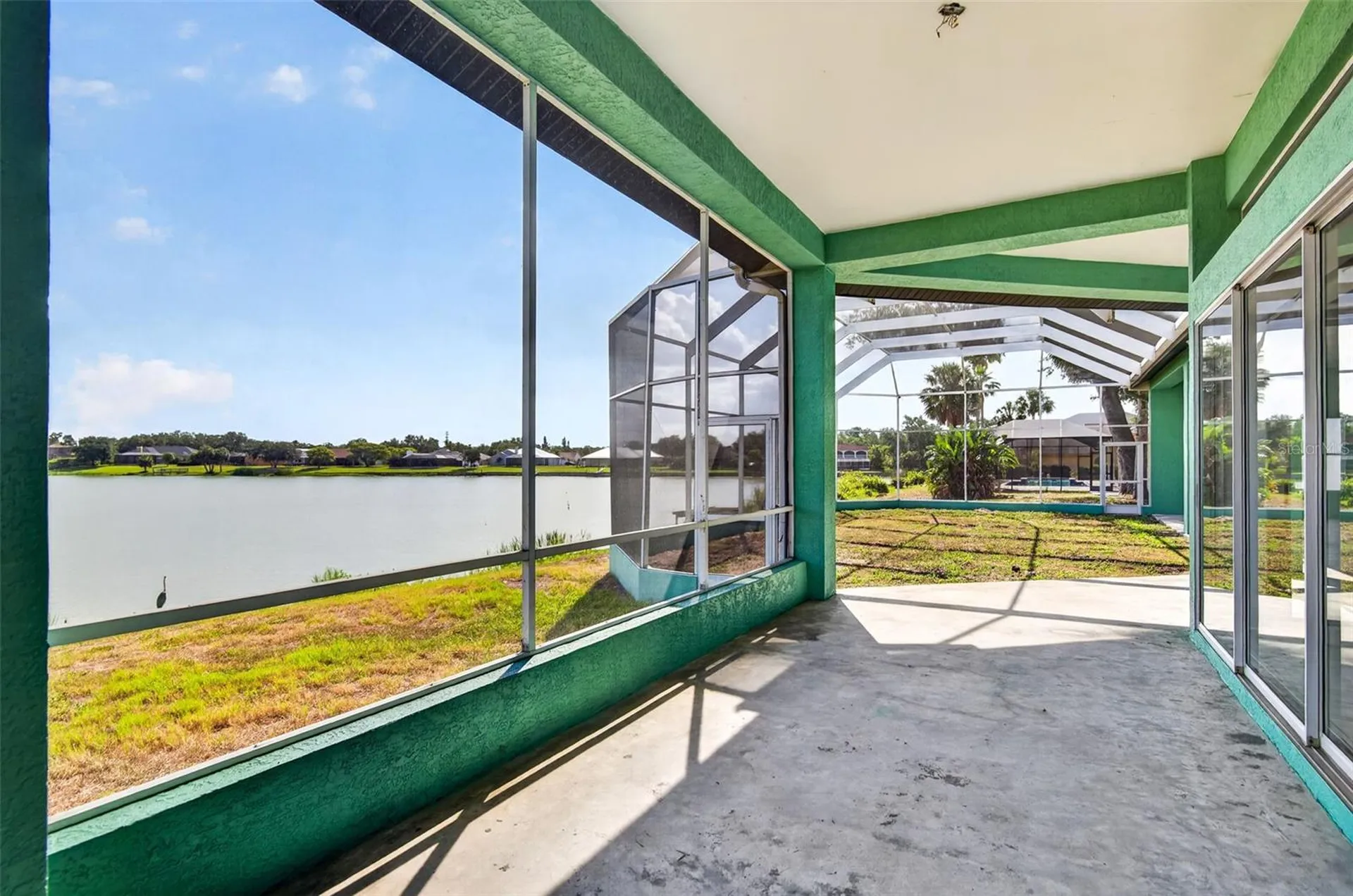 8911 Riverlachen Way Riverview FL 33578