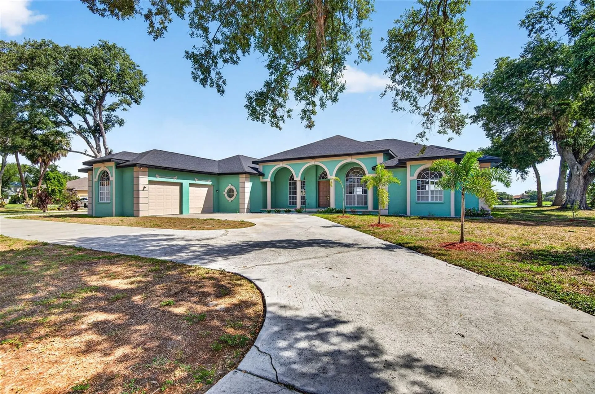 8911 Riverlachen Way Riverview FL 33578