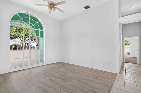 8911 Riverlachen Way Riverview FL 33578