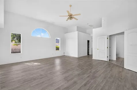 8911 Riverlachen Way Riverview FL 33578