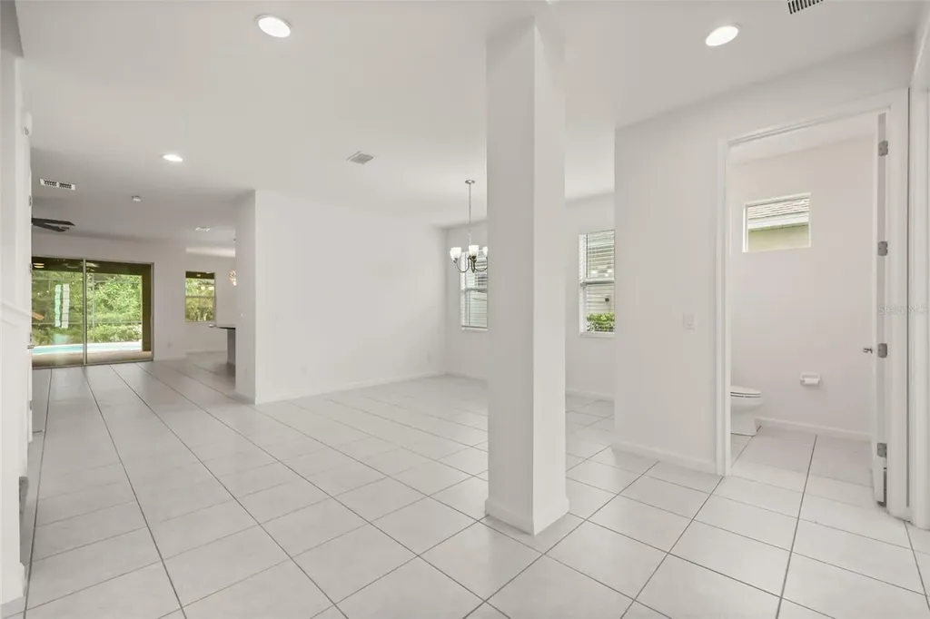 1078 Castlevecchio Loop Orlando FL 32825