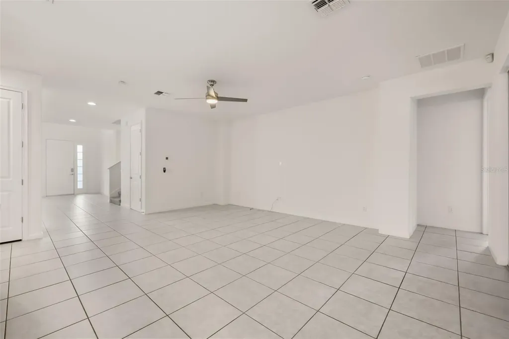 1078 Castlevecchio Loop Orlando FL 32825
