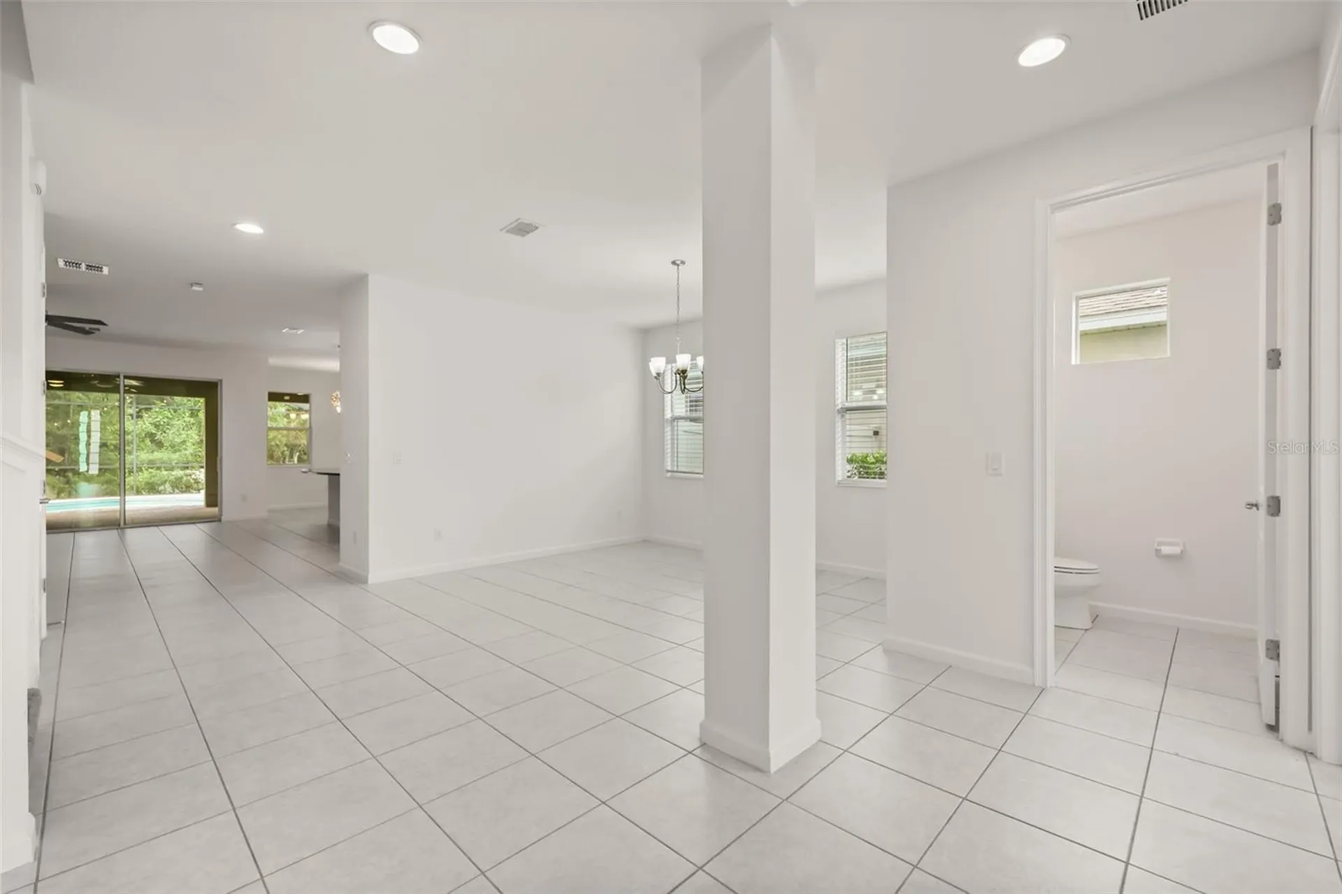1078 Castlevecchio Loop Orlando FL 32825