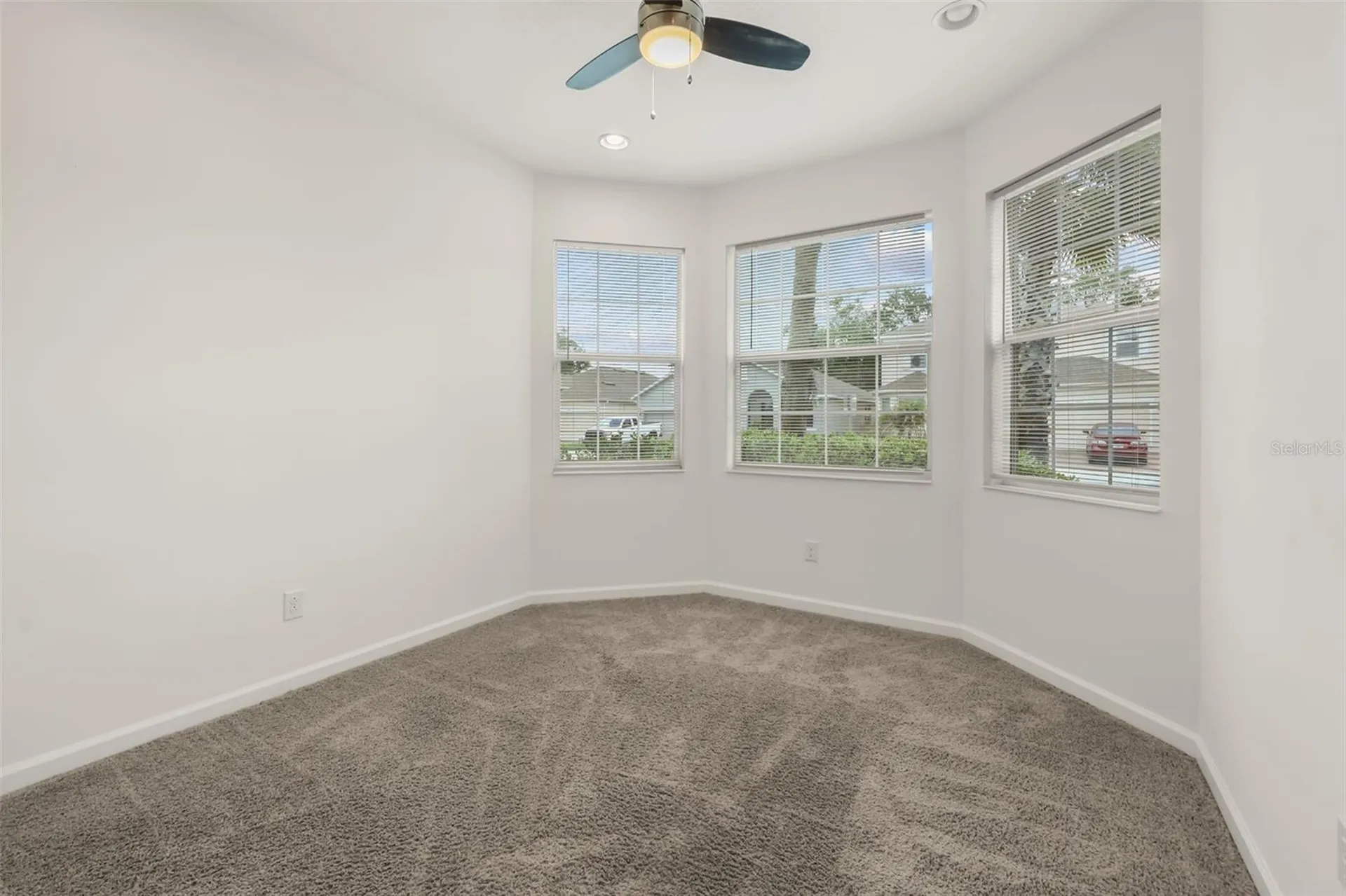 1078 Castlevecchio Loop Orlando FL 32825