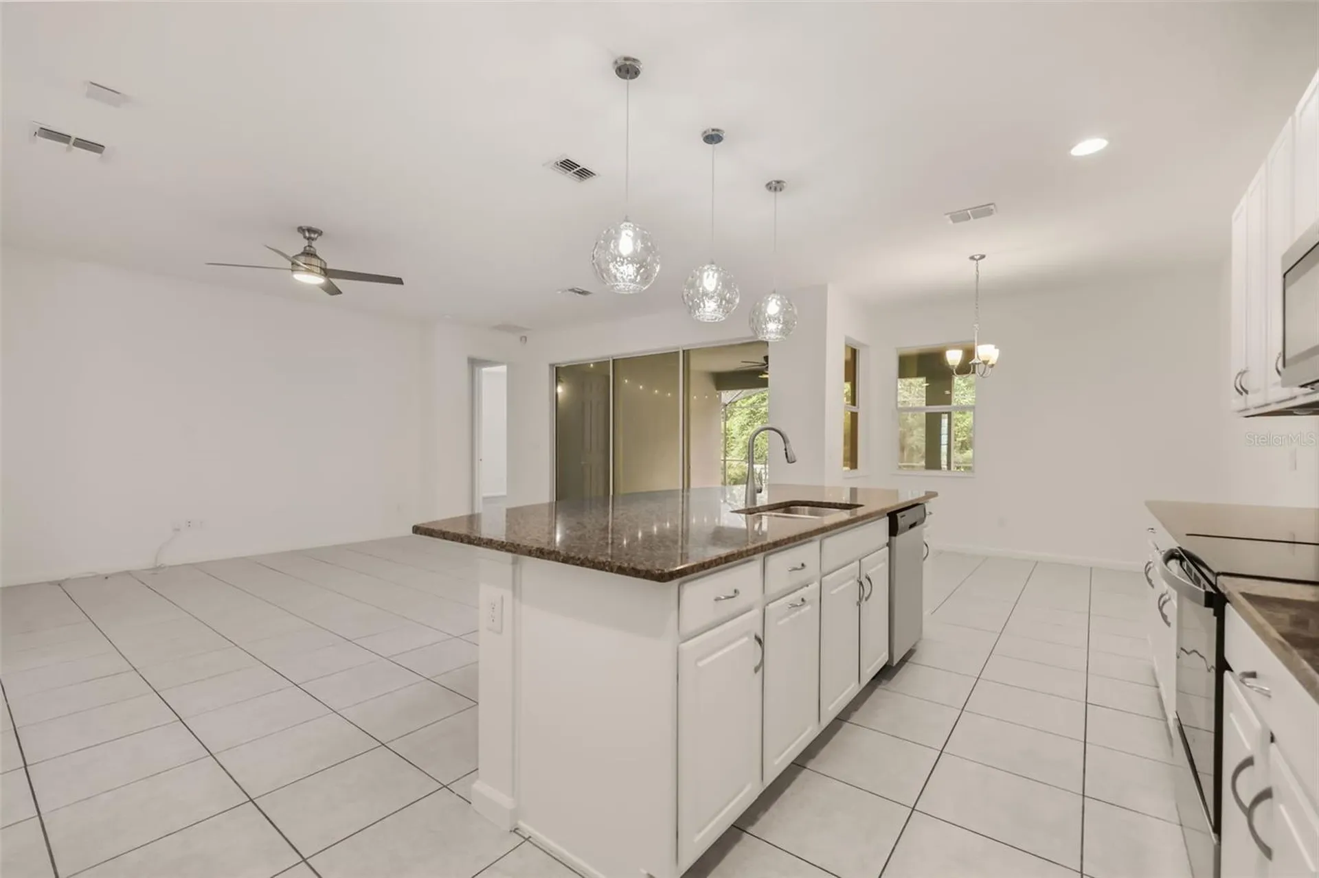 1078 Castlevecchio Loop Orlando FL 32825