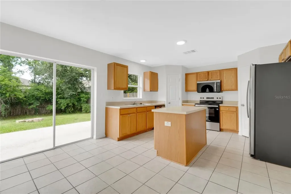 30131 Rattana Court Wesley Chapel FL 33545