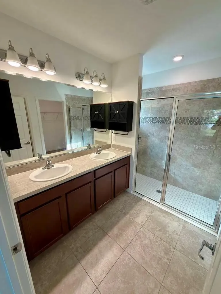 4529 Lake Russell Road Kissimmee FL 34746