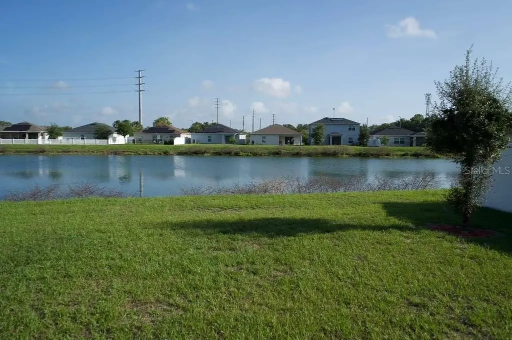 4529 Lake Russell Road Kissimmee FL 34746
