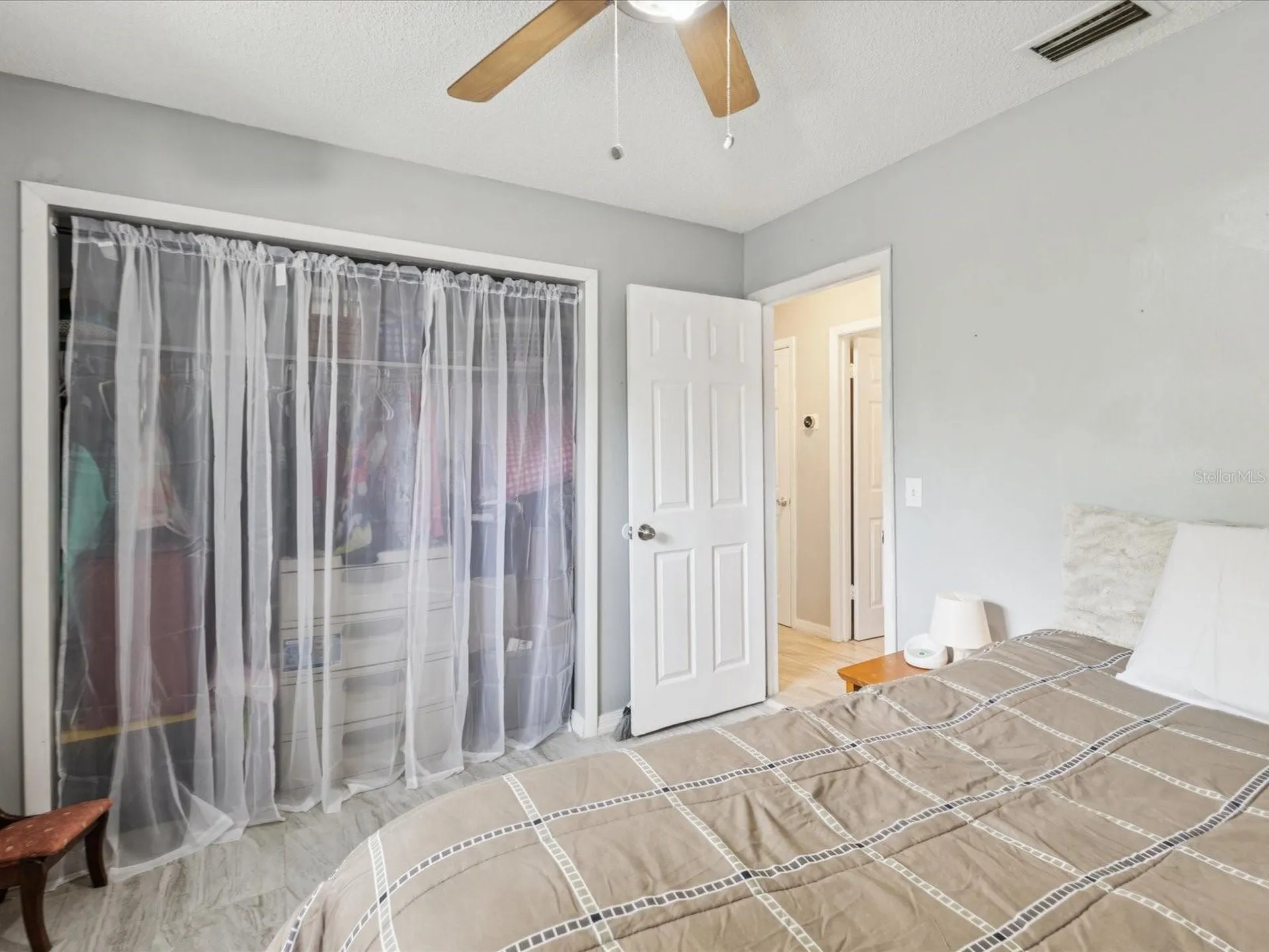 6518 S West Shore Circle Tampa FL 33616