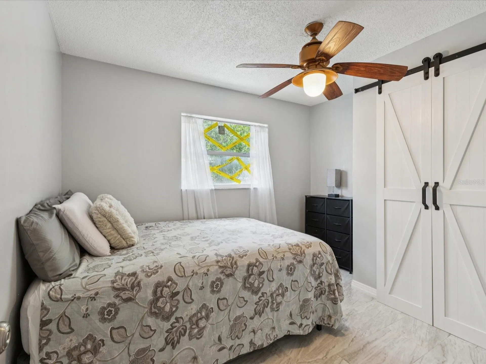 6518 S West Shore Circle Tampa FL 33616