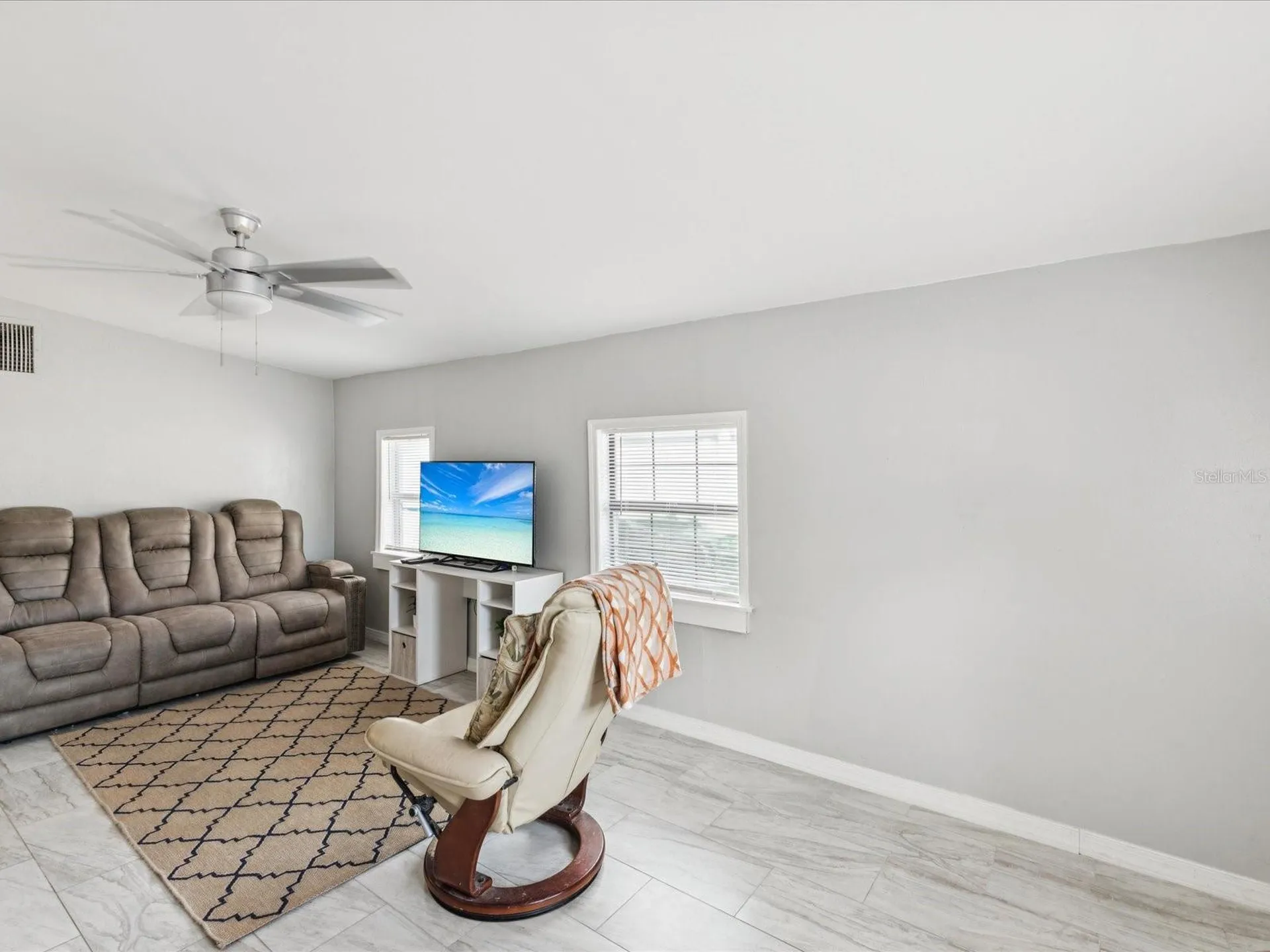 6518 S West Shore Circle Tampa FL 33616