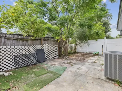 6518 S West Shore Circle Tampa FL 33616