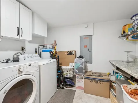 6518 S West Shore Circle Tampa FL 33616