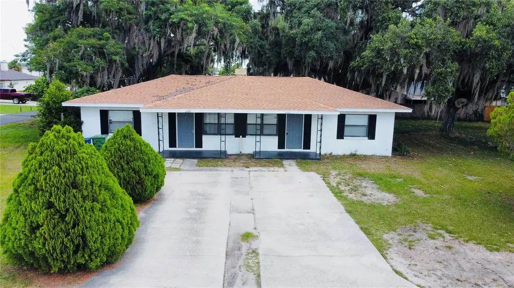 2097 Avenue H NW Winter Haven FL 33881