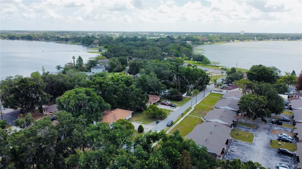 2097 Avenue H NW Winter Haven FL 33881