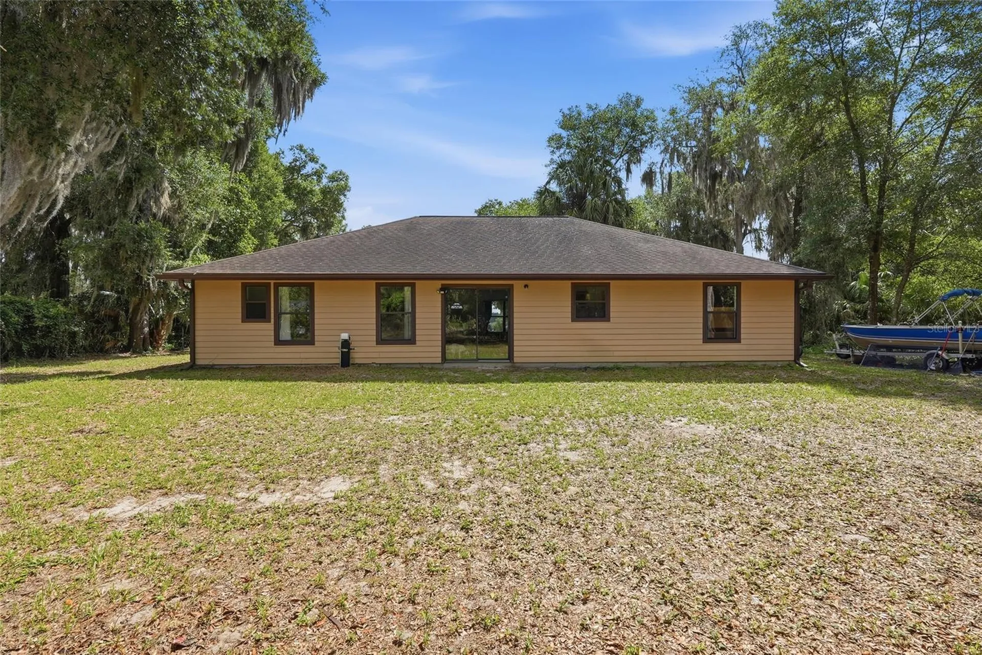 173 Little Orange Lake Drive Hawthorne FL 32640