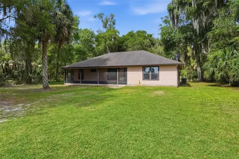 173 Little Orange Lake Drive Hawthorne FL 32640