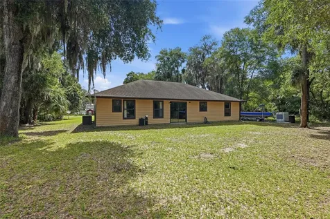 173 Little Orange Lake Drive Hawthorne FL 32640