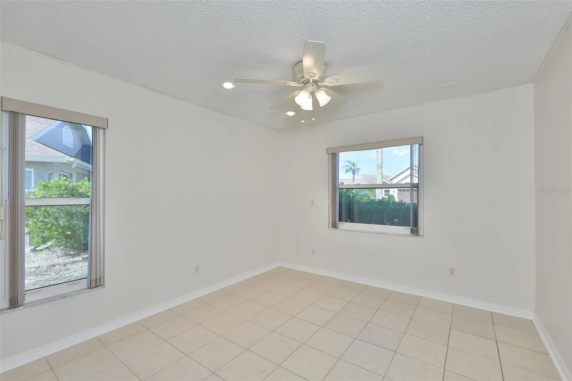 235 Linger Lane Sun City Center FL 33573