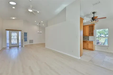 235 Linger Lane Sun City Center FL 33573