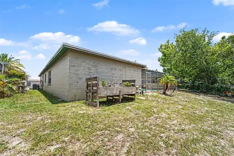 8040 Saybrook Drive Port Richey FL 34668