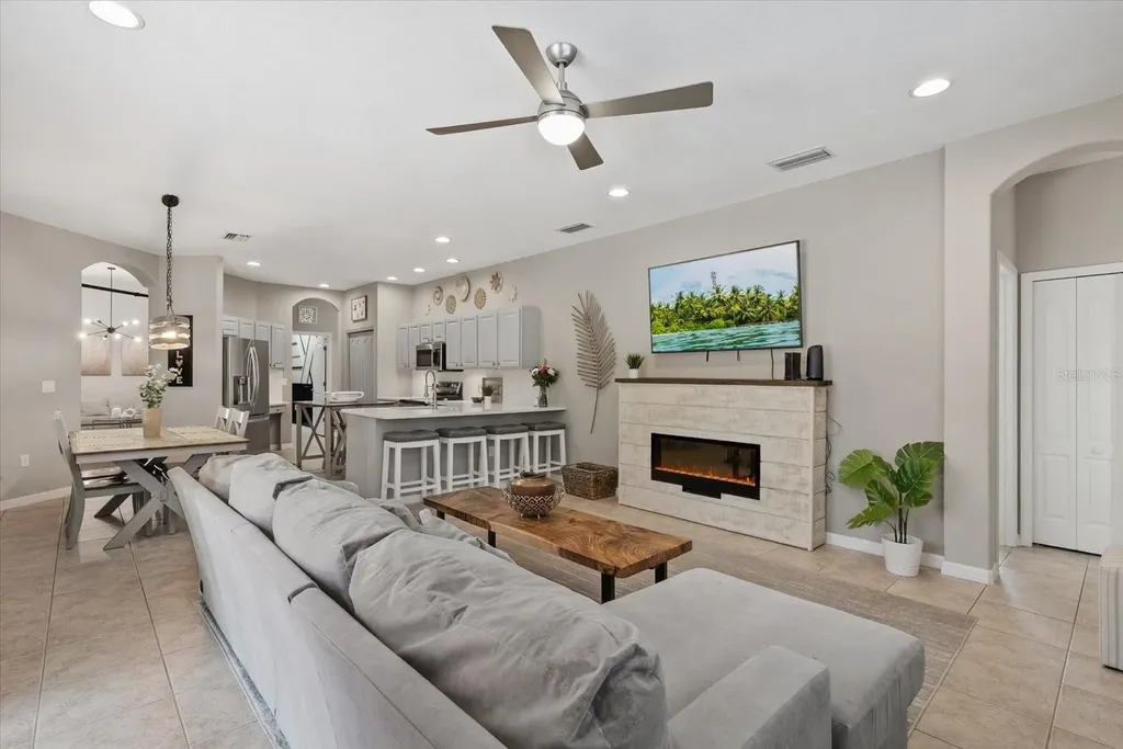 9013 Kingsbury Place Bradenton FL 34212