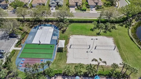 9013 Kingsbury Place Bradenton FL 34212