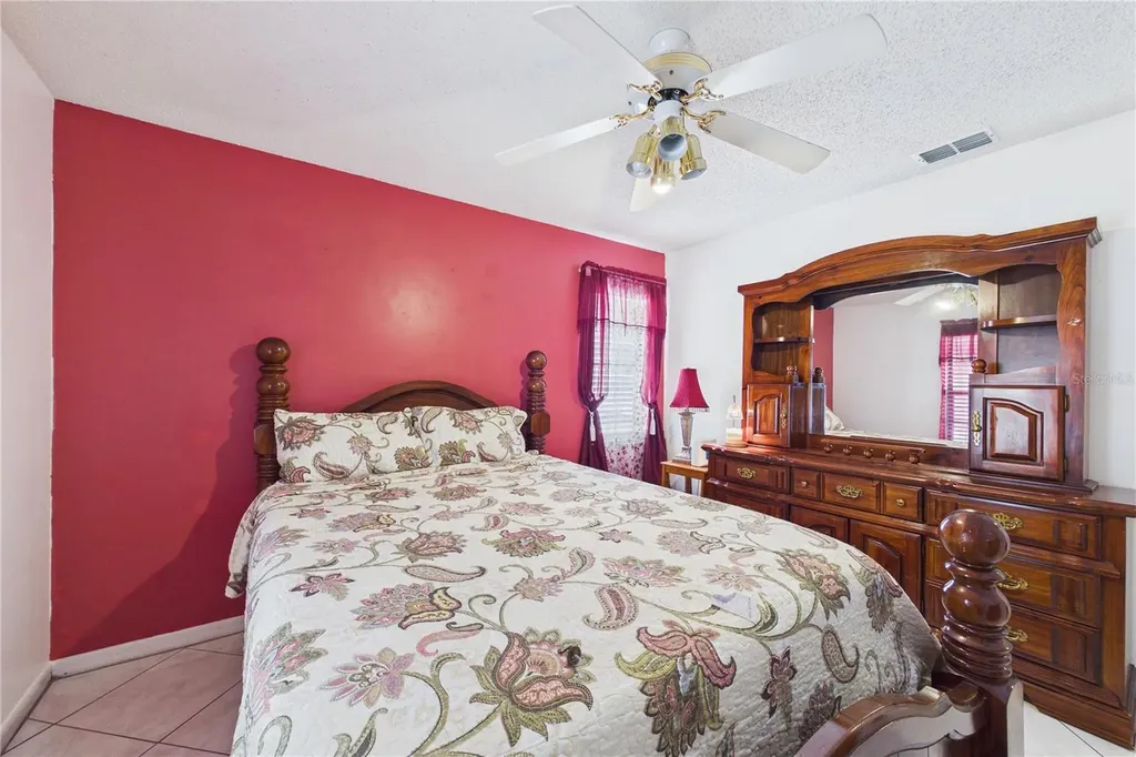 4386 Wyndcliff Circle Orlando FL 32817